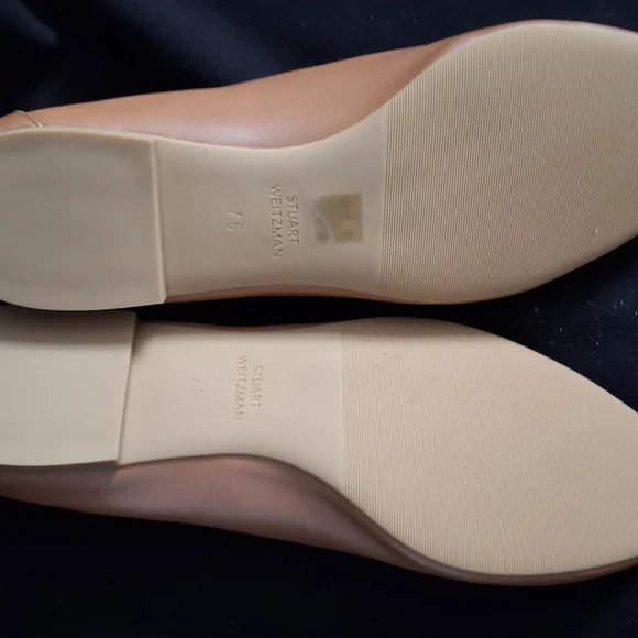 Stuart weitzman tan flat shoes,size 7.5 - Picture 4 of 5